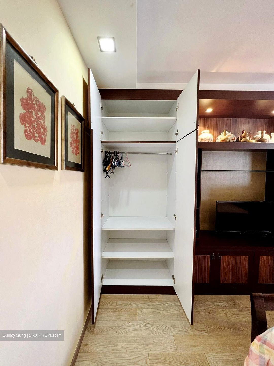 Hougang Avenue 6 (Hougang),  #389728771